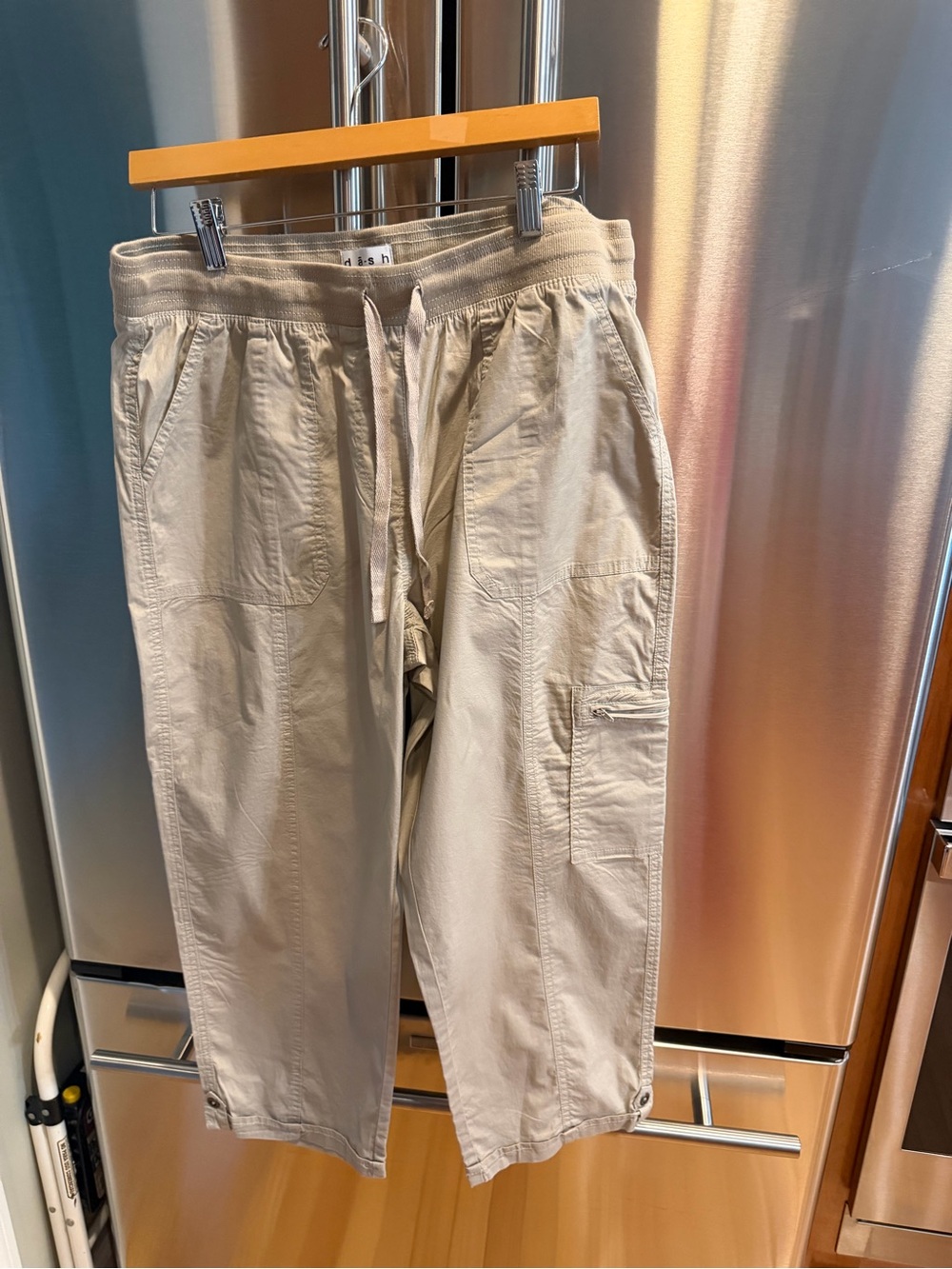 Woman’sDrawstring Cargo Pants in Light Beige